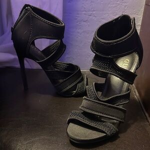 Guess Elegant Black Strappy Heels